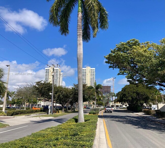 Building Photo - 462 Golden Isles Dr