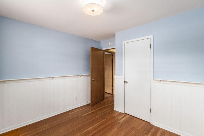 Building Photo - 724 Drummond Ct