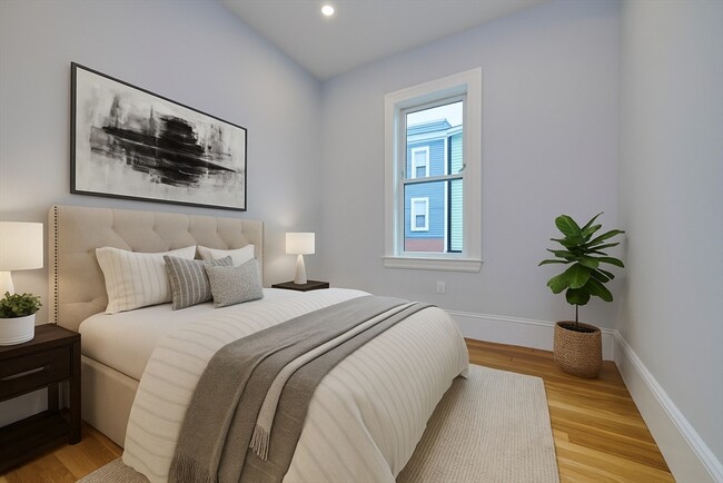 Building Photo - 38 Washburn St