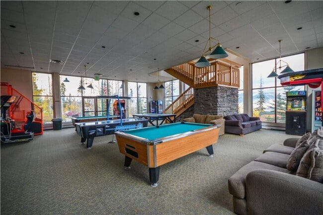 Building Photo - Large 2 BR + Loft in Wildernest (Sleeps li...