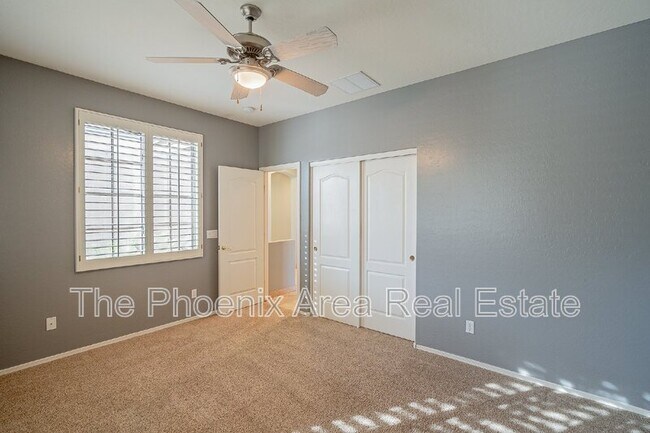 Building Photo - 110 W Cardinal Way