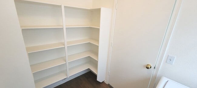 Building Photo - Cooper & Elliot (Neely Ranch) cul de sac rental