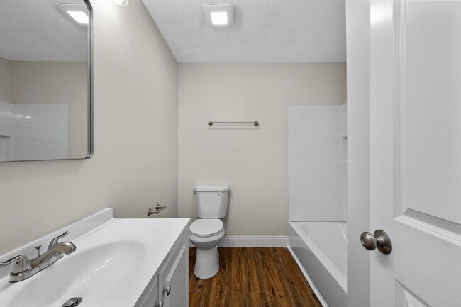 Building Photo - 3334 Gundy Dr