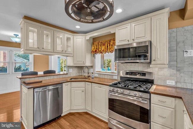 Building Photo - 721 Rancocas Ave