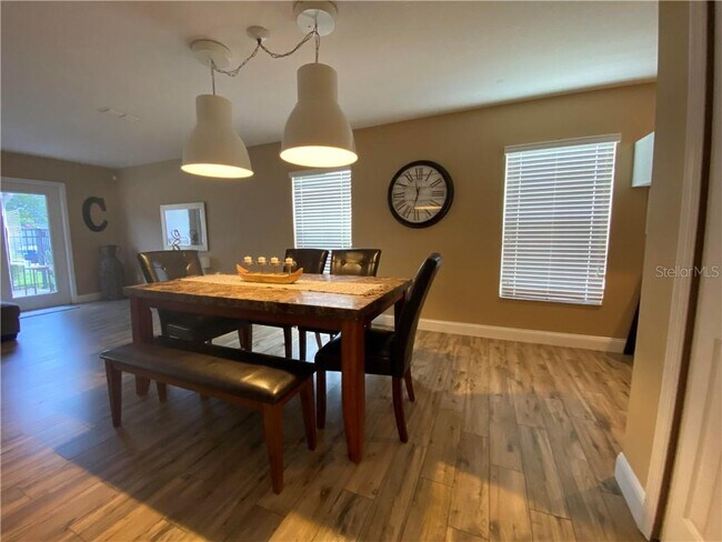 Building Photo - 2923 Puerta Del Sol Blvd