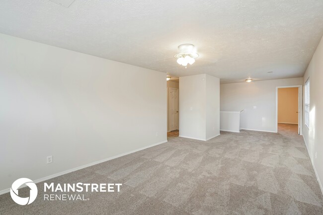 Building Photo - 2846 Meadow Gln