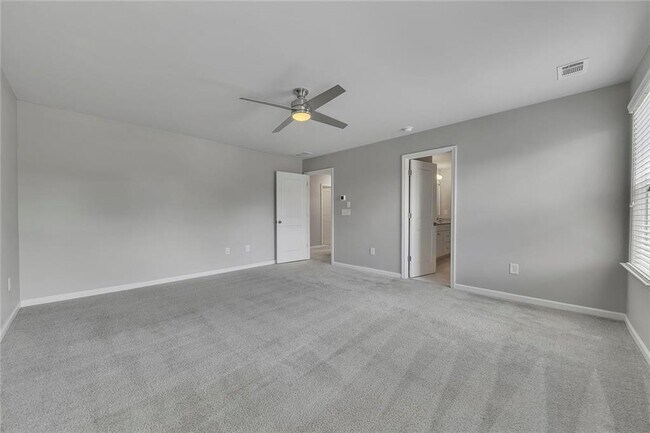 Building Photo - 522 Evans Ln
