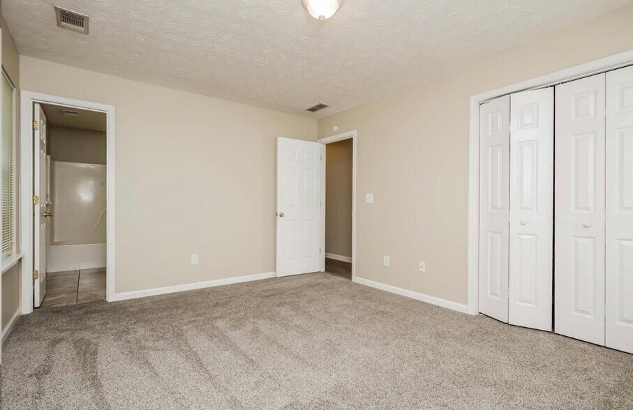 Building Photo - 65 Kenzi Way SW