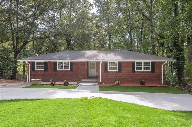 Primary Photo - 2804 Dodson Dr