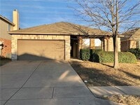 Building Photo - 13240 Padre Ave