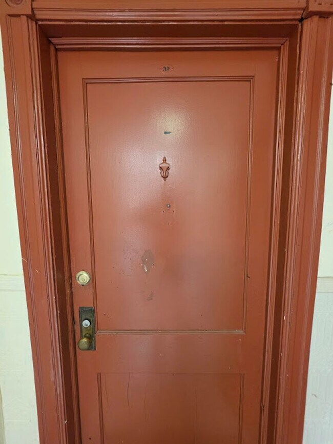 Interior Photo - 3100 WARDER ST NW