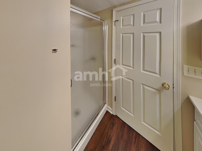 Building Photo - 7901 Chapel Stone Rd