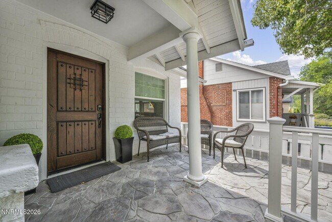 Building Photo - 574 Reno Ave
