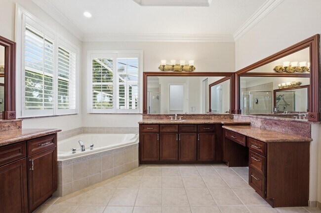 Building Photo - 11788 Knightsbridge Pl