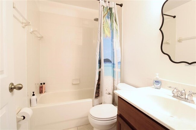 Building Photo - 5484 Caramella Dr