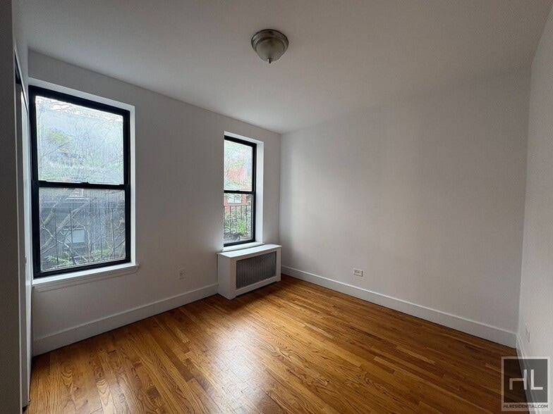 Building Photo - EAST 87TH STREET