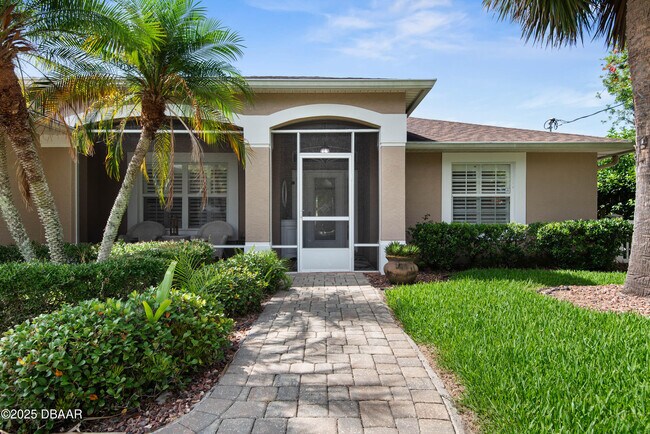 Building Photo - 15 Coolidge Ct