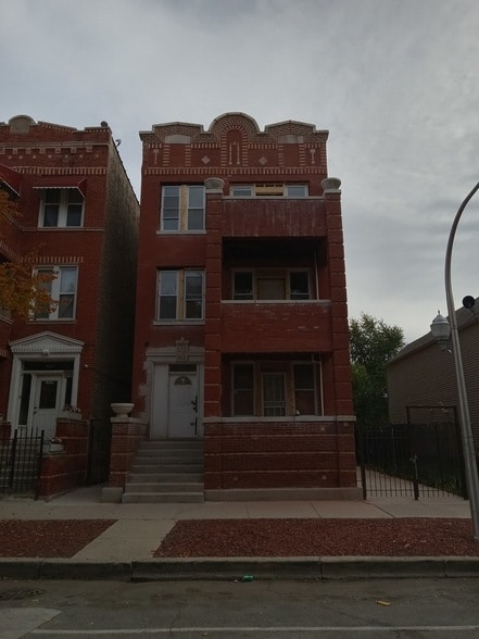 Building Photo - 1533 S Ridgeway Ave