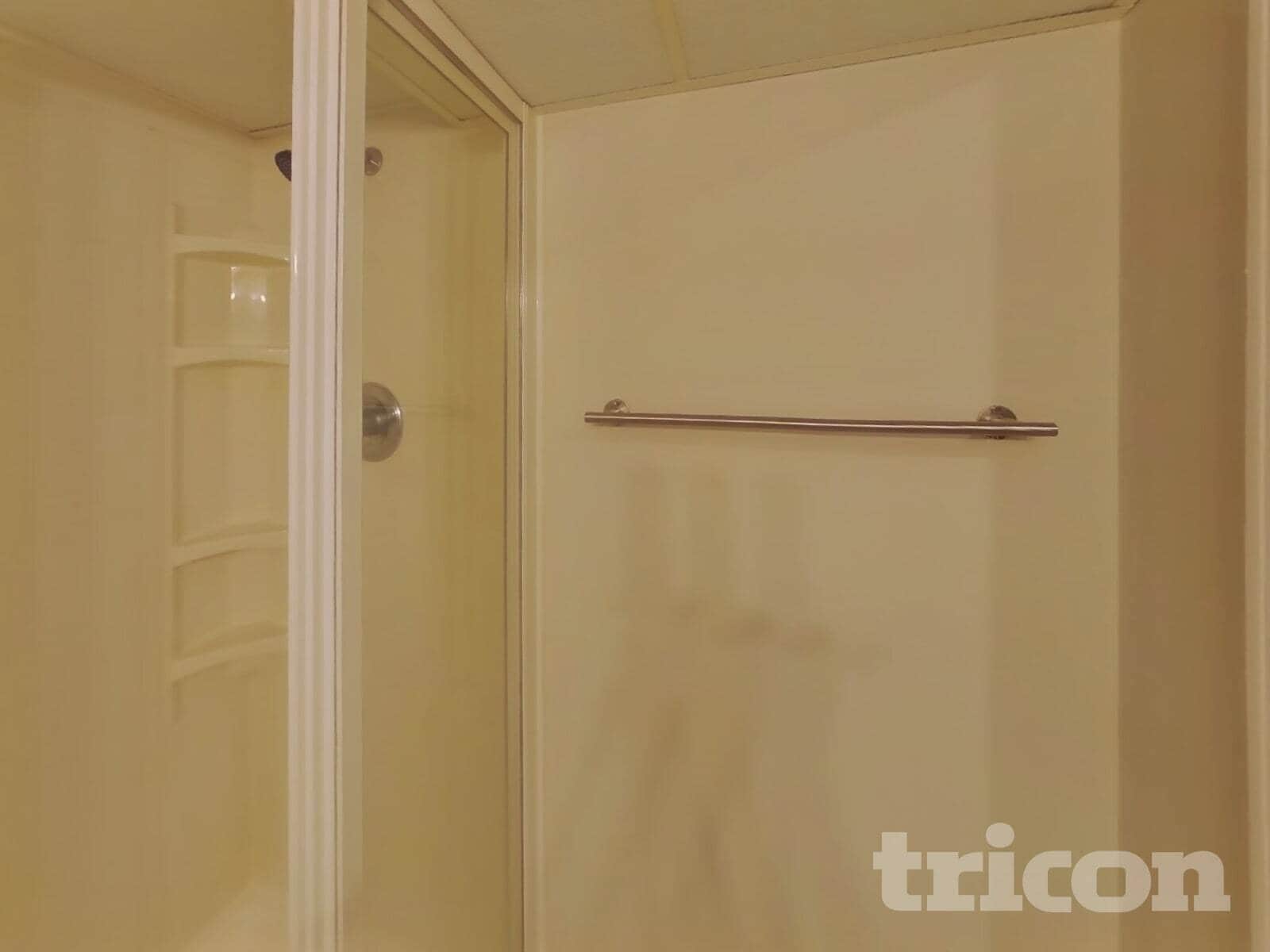 Building Photo - 3733 Hillsboro Ave N