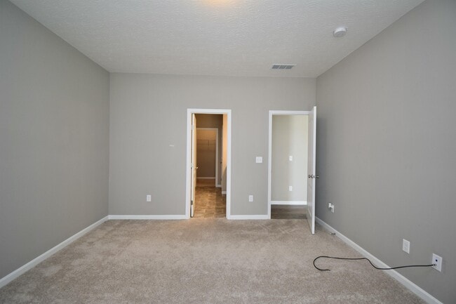 Building Photo - 1601 Ashbury Ct