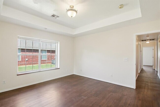 Building Photo - 8212 NW 84th St