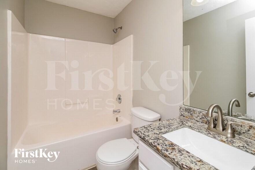 Building Photo - 55 Bramble Bush Trail