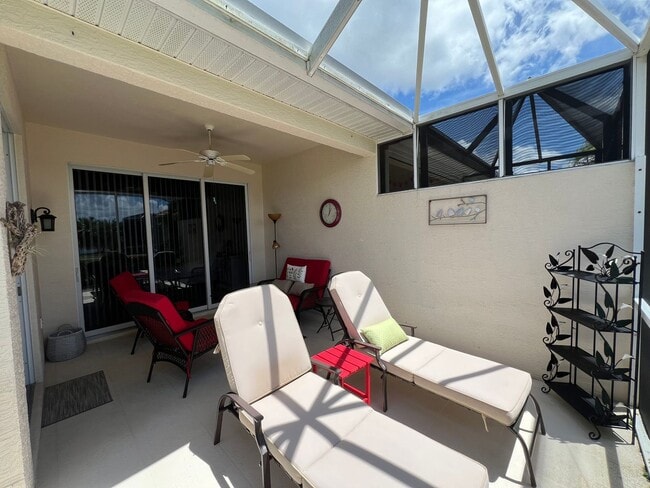 Building Photo - Short Term Rental ** Available 10/1/25 ** ...