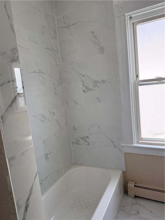 Building Photo - 179 Harold St