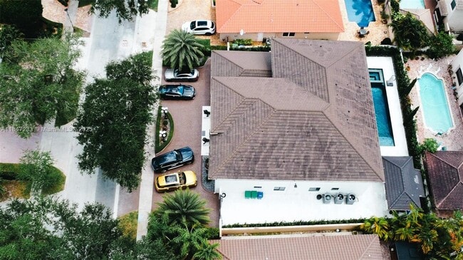 Building Photo - 8450 NW 169th Terrace
