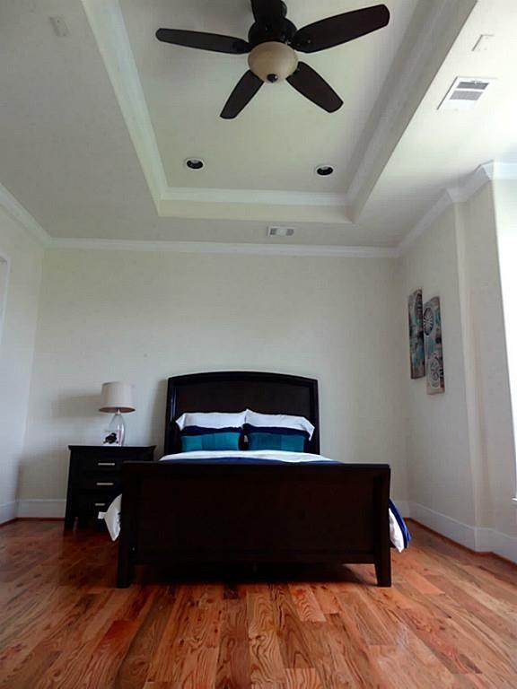 Master Bedroom - 1021 W 21st St