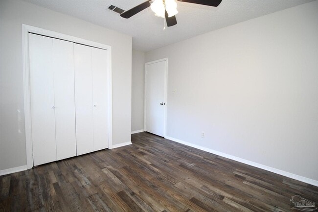 Building Photo - 7225 Dogwood Terrace Dr