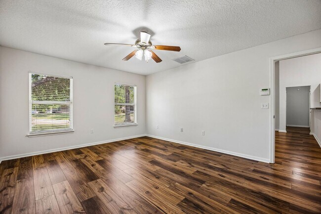 Building Photo - 12461 Richfield Blvd