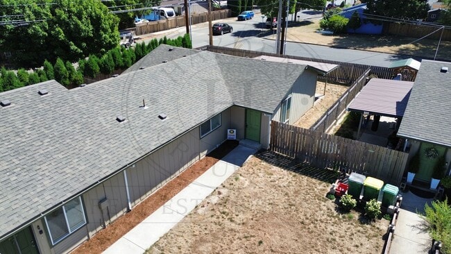 Building Photo - 3134 Brittany Dr
