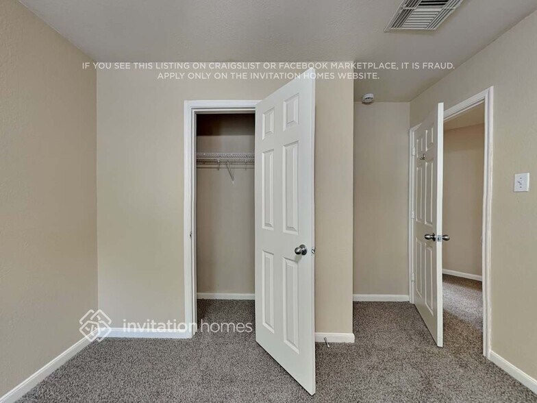 Building Photo - 13742 Clarks Fork Dr