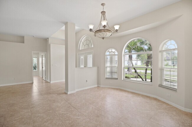 Building Photo - 5651 NW North Crisona Cir