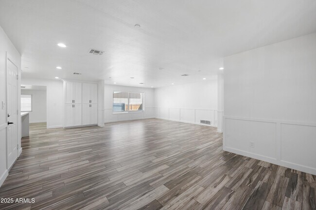 Building Photo - 2037 N 71st St