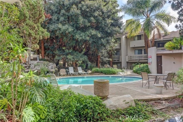 Building Photo - 2172 Biscayne