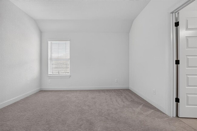 Building Photo - 508 Pinnacle View Dr