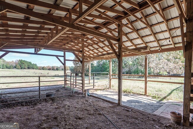 Building Photo - 1121 Prospect Rd