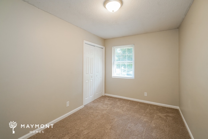 Building Photo - 6006 McMillan Cir