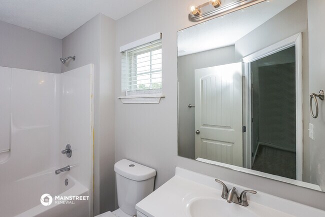 Building Photo - 2500 Emma Katherine Ln