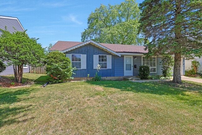 Building Photo - 419 Waverly Ave