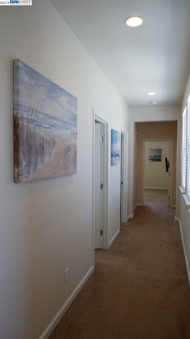 Building Photo - Coming Soon! Mountain House-A Commuter's D...