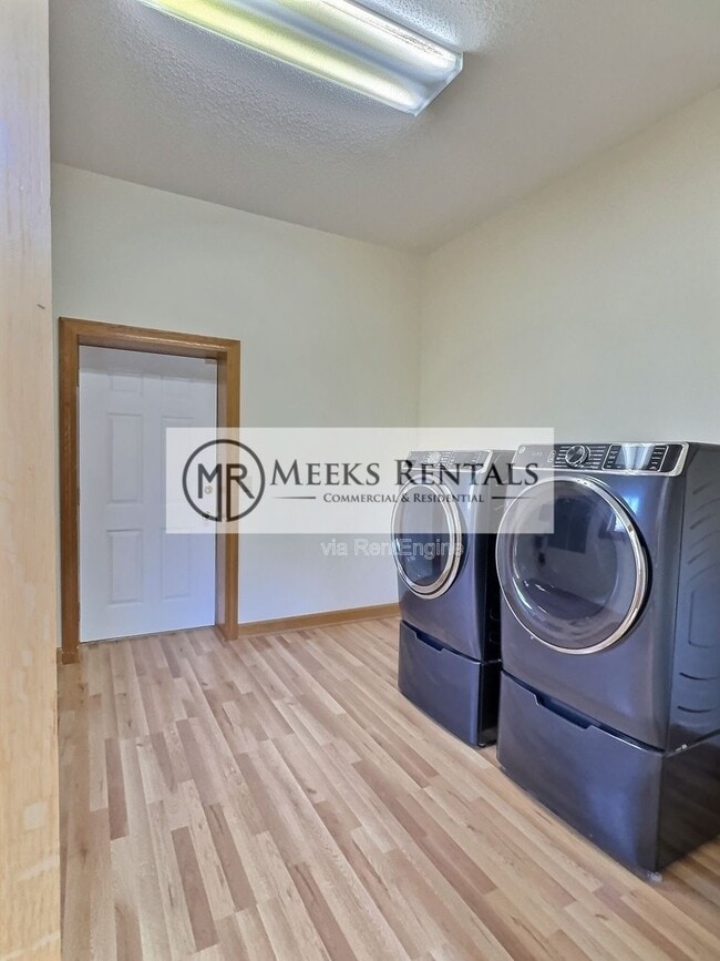 Building Photo - 30 Bridlewood Rd