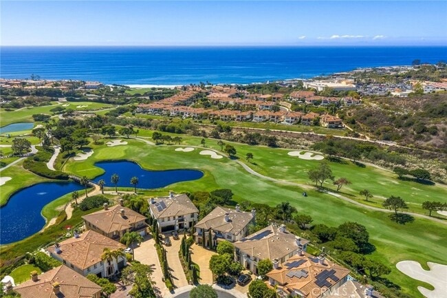 Building Photo - 15 Vista Cielo