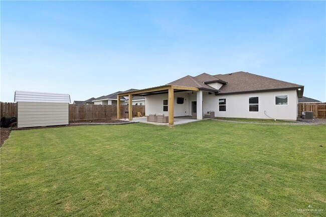 Building Photo - 16 Isabella Grace St