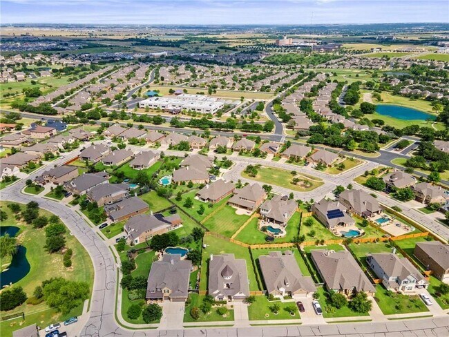 Building Photo - 4411 Caldwell Palm Cir