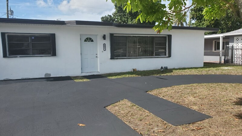 Primary Photo - 2531 NW 152nd Terrace
