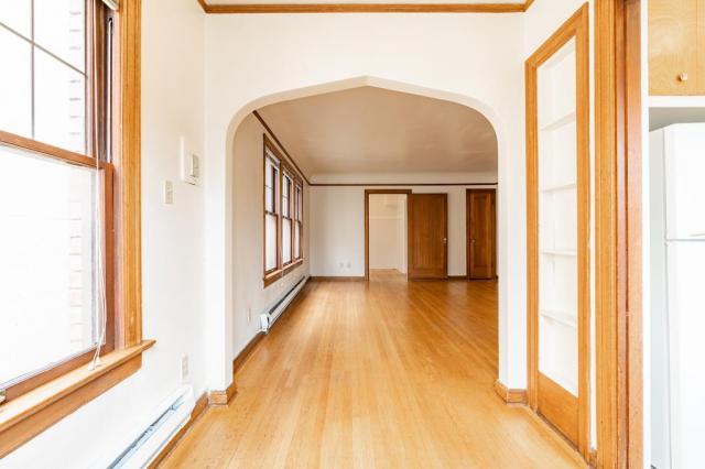 Building Photo - 0 bedroom in Seattle WA 98119