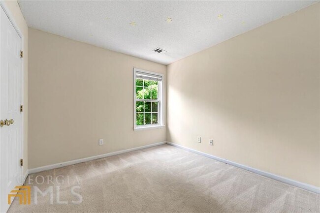 Building Photo - 3492 Chastain Glen Ln NE